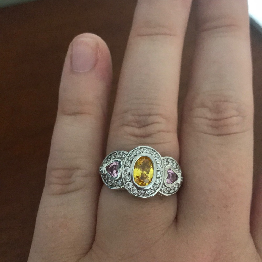 Costume ring